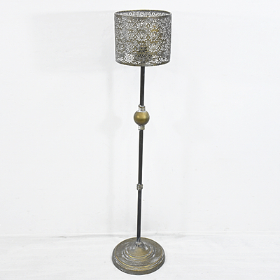 Shabby Chic Vintage Looking Metal Retro Led Floor Lamps