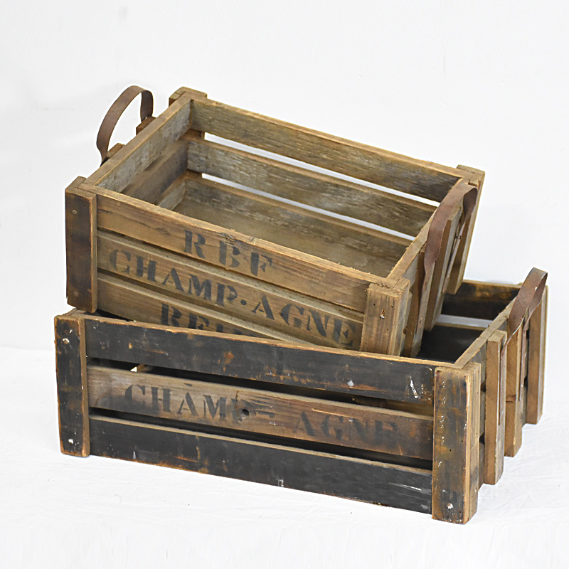 Rustic Country Style Reclaimed Wooden Crates Planter box with Metal Handle