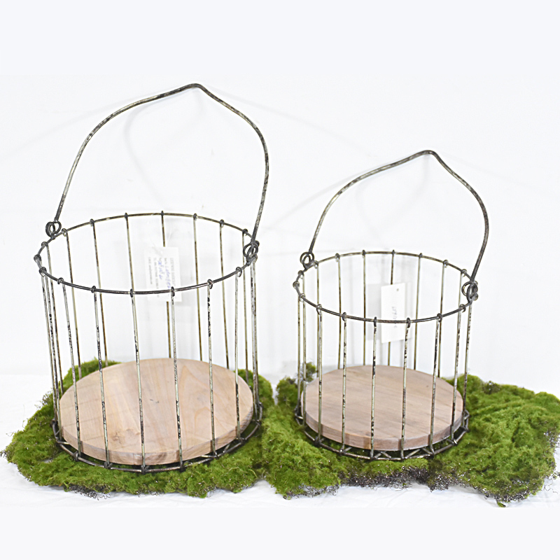 antique vintage Metal wire mesh storage round hanging basket with moved handle