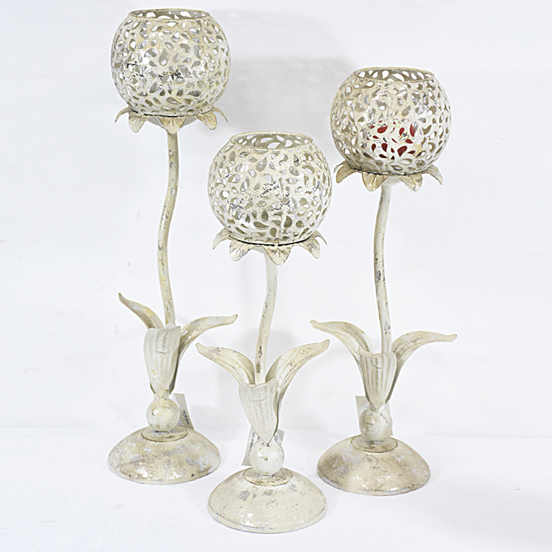 Shabby Chic Distressed White Flower Metal Candle Holder Wholesale